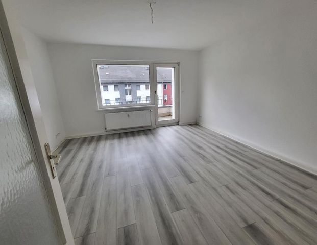 SEMMELHAACK: 3,5 Zimmer-Whg. mit Balkon am Stöckener Wald - Foto 1