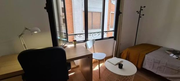 Avinguda de lOest, Valencia, Valencian Community 46001 - Photo 1