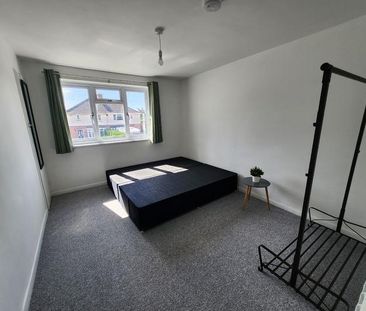 3 bedroom house share to rent - Photo 5