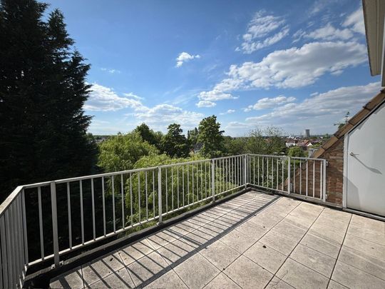 Lumineux duplex penthouse 3ch + 4 terrasses à 1180 Ukkel  Loyer: 1 790 € - Photo 1