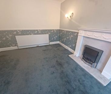 5 bedroom detached house to rent - Photo 4