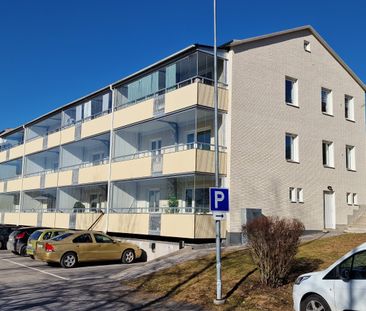 Källgatan, Malmköping - Photo 1