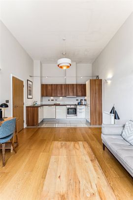 Anthony Court, Larden Road, London, W3 flat to rent - Photo 1