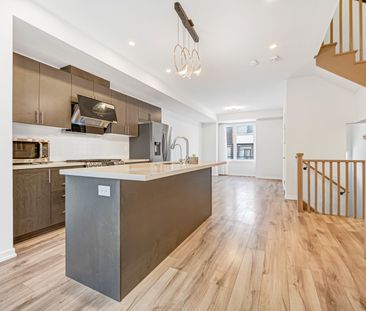 For Lease - 25 Aberfoyle Street, Vaughan, Ontario - Photo 5