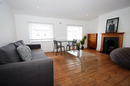 1 Bed Flat, Woodstock Grove, W12 - Photo 2