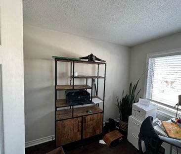 For Lease - 743 BRITTANIC Road, Kanata, Ontario - Photo 2