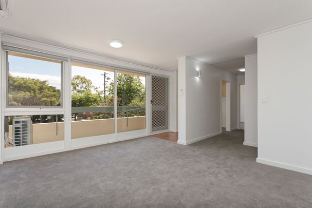 Stylish and Convenient Living in the Heart of Box Hill! - Photo 1