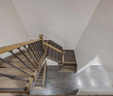 For Lease - 5 Ezra Crescent, Brampton, Ontario - Photo 6