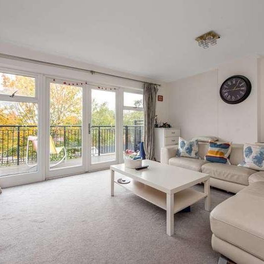 Wilkes Close, Mill Hill East, NW7 - Photo 1