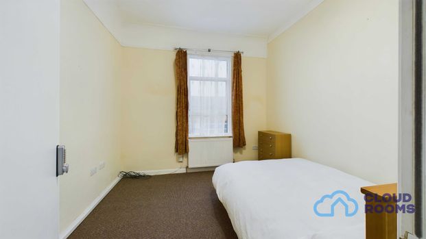 RM1 Woodrange Road | Forest Gate | London | E7 0EW - Photo 1