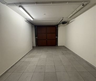 Tweeslaapkamerappartement met ruim terras te huur - Photo 3