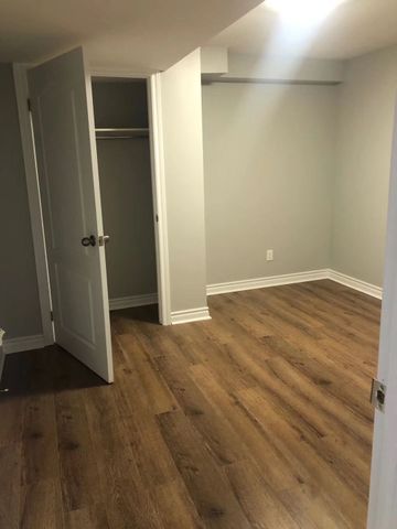 For Lease - 4 Shell Court Unit# basement, Richmond Hill, Ontario - Photo 3
