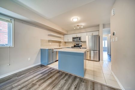 For Lease - 2444 Post Road Unit# 16, Oakville, Ontario - Photo 2