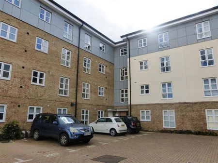 2 bedroom apartment to rent - Photo 4