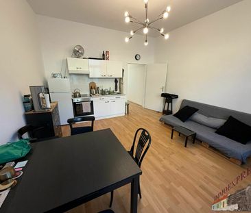 Unbefristete, gemütliche 2 Zimmer Wohnung in 1170 Wien sucht Langze... - Photo 1