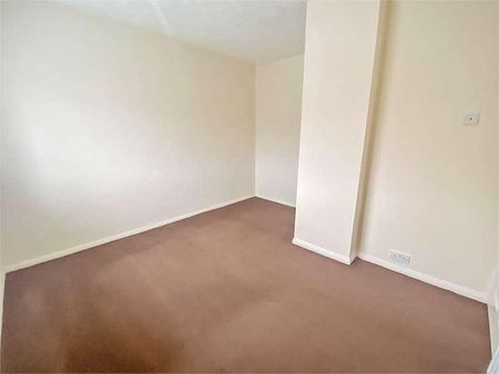 Trelawney Avenue, Langley, SL3 - Photo 3