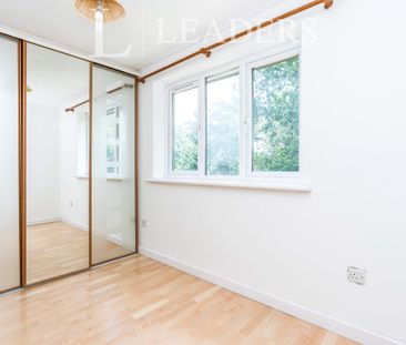 2 bedroom house to rent Woodstock Close, Hedge End, Southampton, SO30 - Photo 4