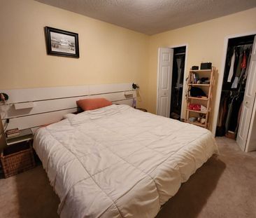 For Lease - 63 Bronte Crescent, Barrie, Ontario - Photo 6