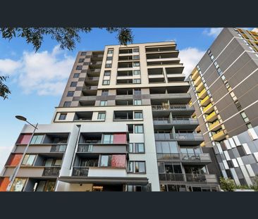 A property that has it all in Parkville! - Photo 6