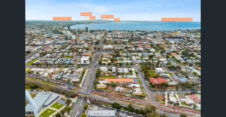 Modern living on the edge of the CBD - Photo 5