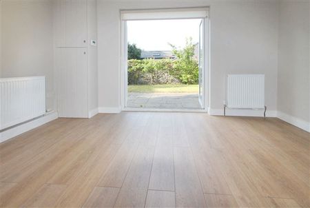 Balregan Cottage, Seafield Road, Killiney, County Dublin A96YW81 - Photo 3