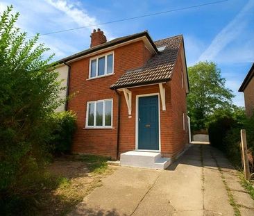Raymond Crescent, Guildford, Surrey, GU2 - Photo 2