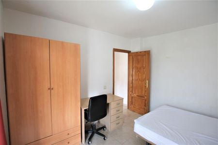 Apartment - Granada (Albaycin) - Photo 4