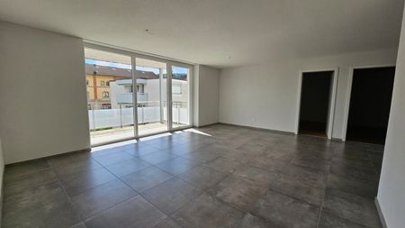 Spacieux appartement de 4,5 pièces au 1er étage - Photo 2