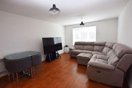 Atkins Gate, Orchard Street, Gillingham, ME8 - Photo 2