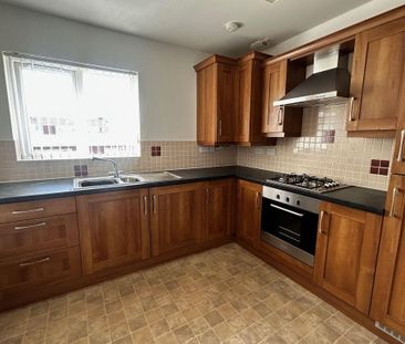 2 bedroom flat to rent - Photo 5