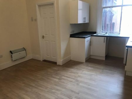 Studio to rent - Photo 4