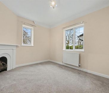 3 bedroom detached bungalow to rent - Photo 5
