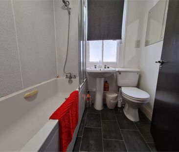 Room 5, 57 Cherry Hinton Road, Cambridge - Photo 1