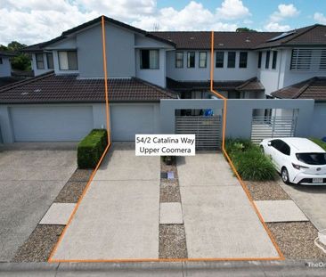 Spacious & Stylish Townhouse in Prime Upper Coomera Location! - Photo 1