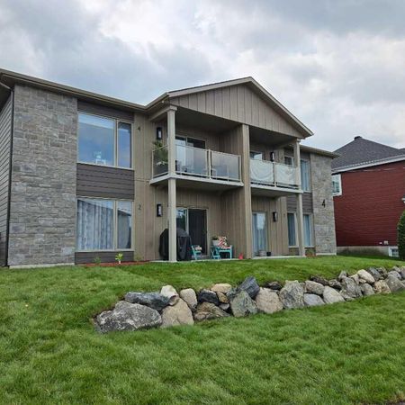 ✨ 4 ½ style condo haut de gamme – Warwick – Disponible maintenant ✨ - Photo 4