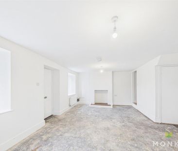 2 bedroom semi-detached house to rent - Photo 6