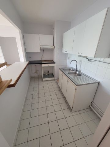 Location Appartement 2 pièces 47m² RUEIL MALMAISON 92500 - Photo 5