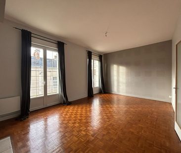 Location Appartement 4 pièces 129m² - Photo 1