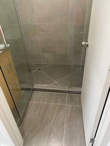 4 Bedrooms all new reno home - Photo 3