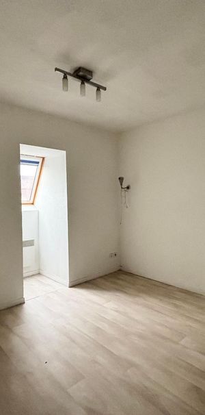 Location Appartement 2 pièces 37m² VALENCIENNES 59300 - Photo 1