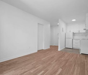 1 CH - 1 SDB - Montréal - $1,075 /mo - Photo 1