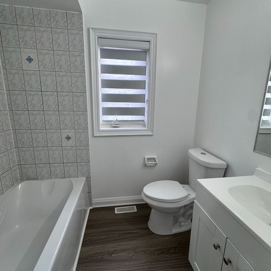 For Lease - 27 Talbotshire Street, Ajax, Ontario - Photo 1