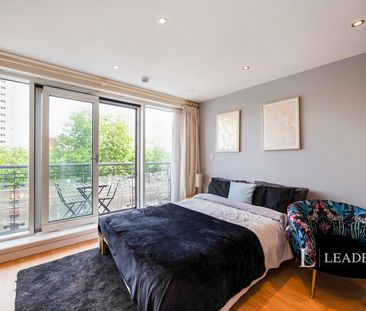 studio to rent Gunwharf Quays, Portsmouth, Hampshire, PO1 - Photo 2