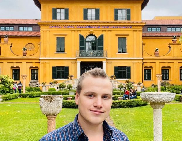 Servus , ich suche dringend eine Wohnung - Photo 1