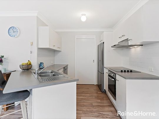 2/47 Greenvale Rd, Green Point, NSW 2251 - Photo 1