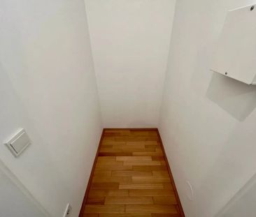 Moderne Neubauwohnung in ausgezeichneter Lage! - Photo 2