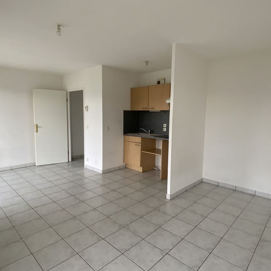 Location Appartement 1 pièce 32m² LES ANDELYS 27700 - Photo 1