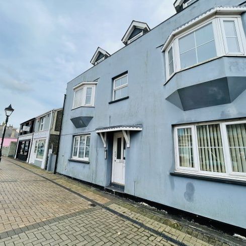 Milford Haven, Milford Haven, SA73 - Photo 1