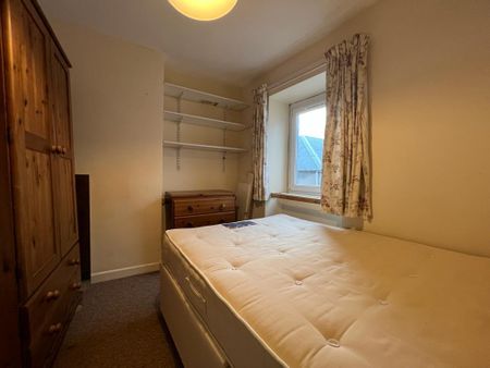 4 bedroom house to rent - Photo 2