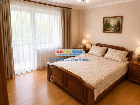Apartament 3 camere decomandat 13 Septembrie/parcare/2 bai - Fotografie 2